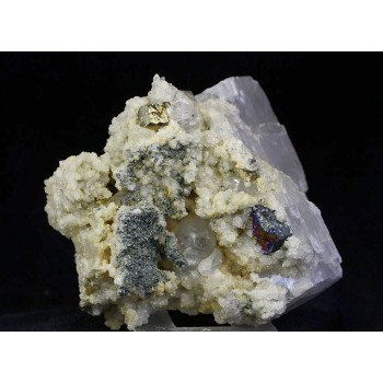 Кальцит, пирит, халькопирит, хлорит, м-ние Куржункуль, Сев. Казахстан, 85х75х60 мм.